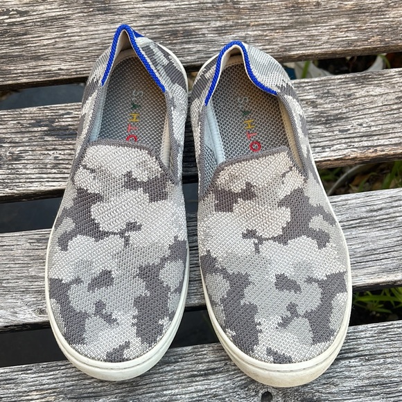Rothys camouflage kids size 2 - Picture 2 of 10